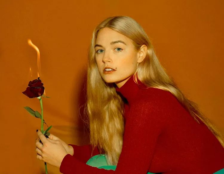 听歌学英文indisguiseashe