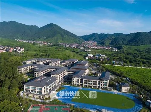 9月杭州15所热点中小学惊艳亮相爱写作的狮子带来最新踩点报告