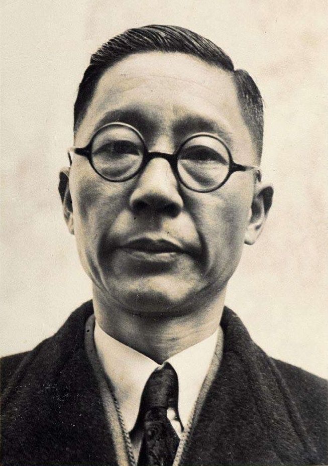 老舍,一个长在我笑点上的男子