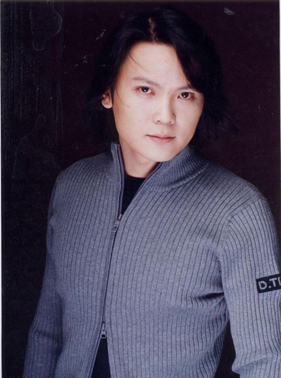 影视圈长相帅气却没有红起来的男演员大有人在,刘红雨应该也算一个