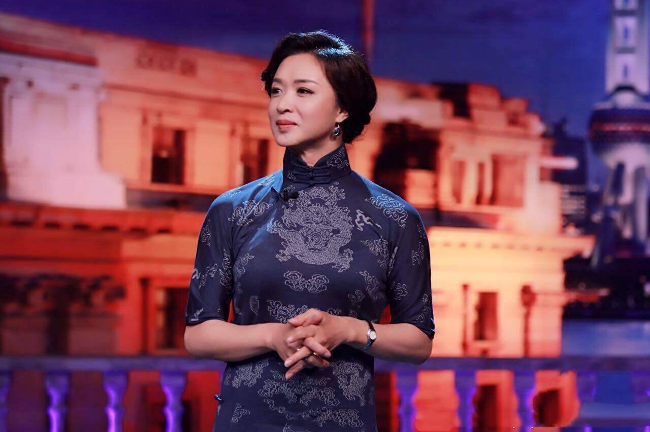 说起金星想必很多人都再熟悉不过了,不管是饱受争议的人生阅历还是从