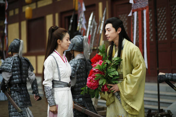 原创校草邓伦自曝高中时期没人追遇到喜欢的人会直接表现出来