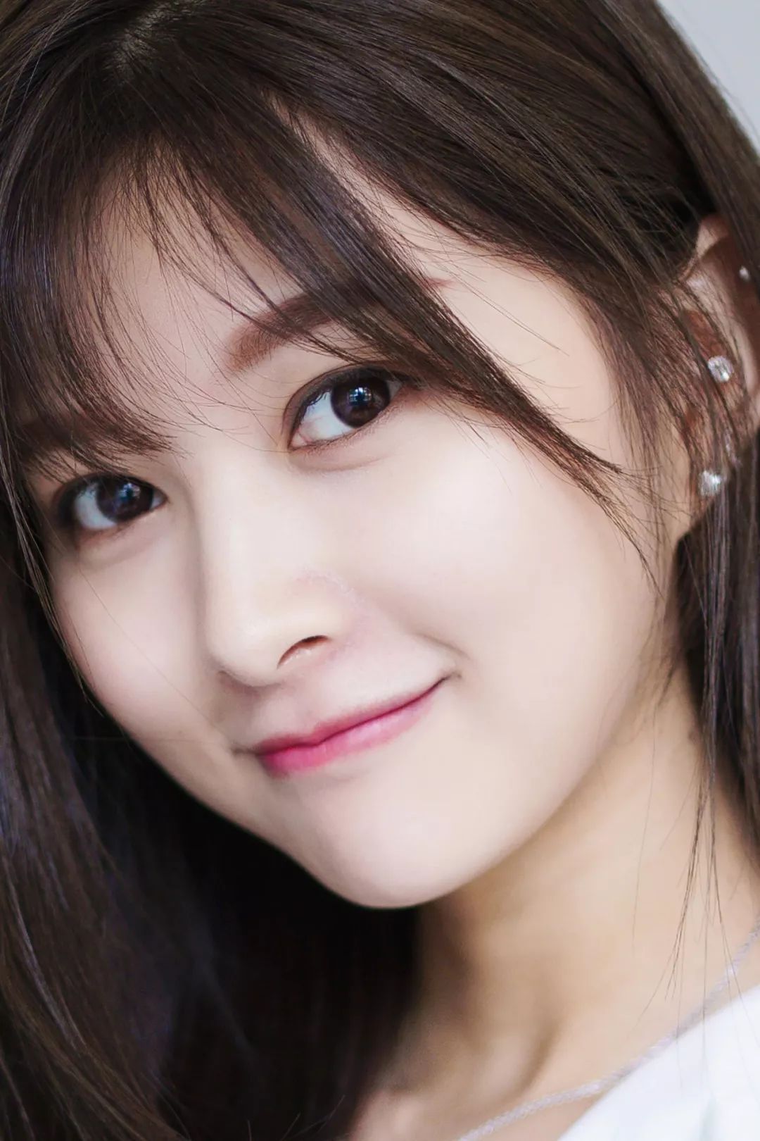 亿中索尼a俱乐部高颜值小姐姐实力演绎索尼新镜头fe35mmf18魅力