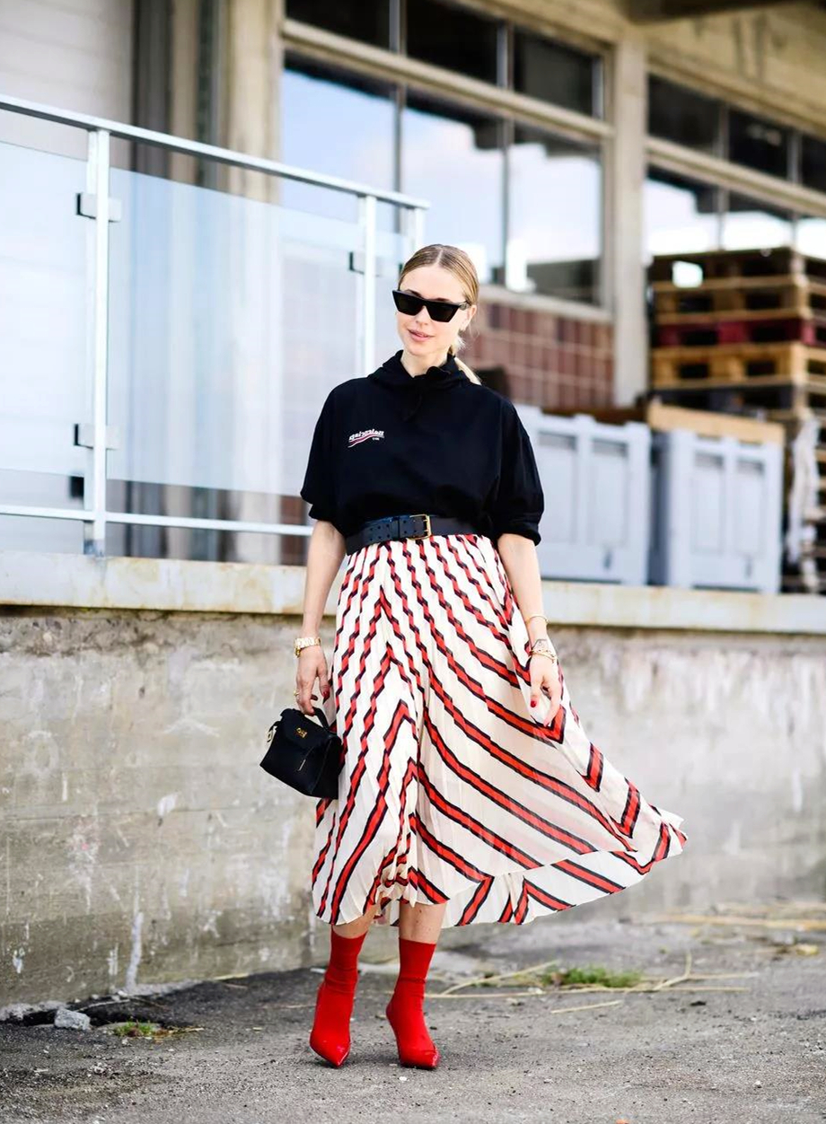 原创夏末初秋polo衫配裙子温度与美感都刚好