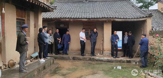 赵卫东暗访督查秦安县脱贫攻坚工作