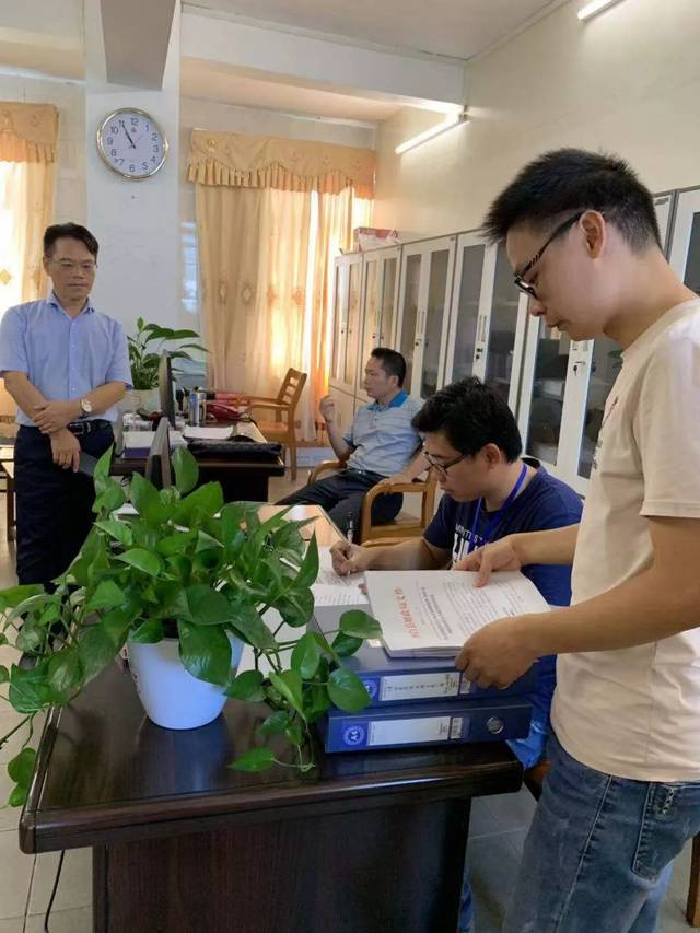 玉林市督查组到我县检查11个专责小组工作推进情况