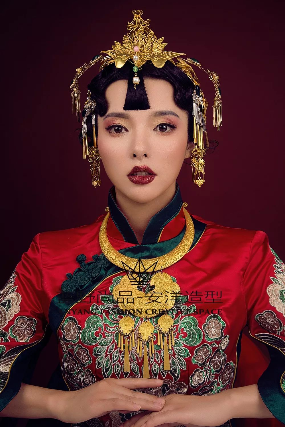 中国风古装新娘造型将高雅气质演绎到极致