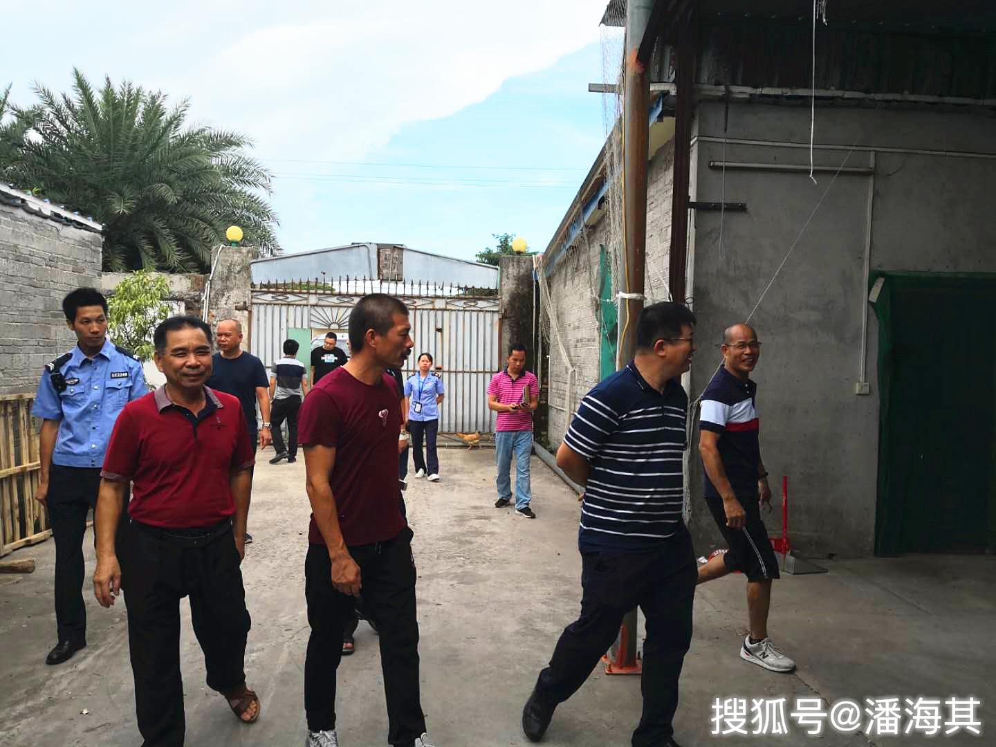 遂溪县杨柑镇开展走访企业禁毒宣传活动