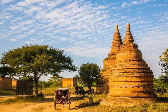 走进万佛之国万塔之城的蒲甘古城上