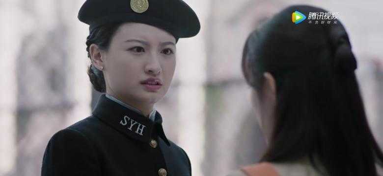 张芷然,在剧中扮演心地善良的狱警路佳,虽然在剧中戏份不是太多,但