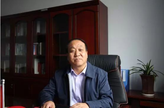 漳县两位校长入选定西名校长候选人风采展示