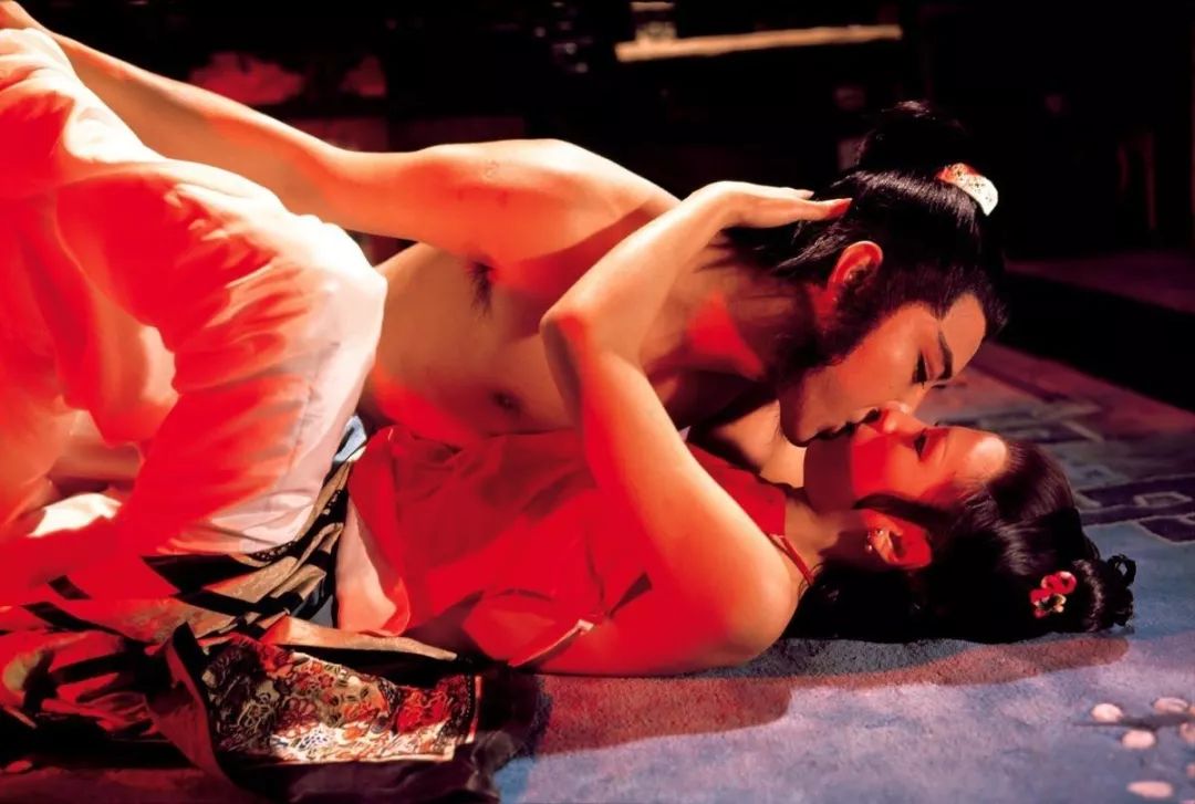 全裸监督的情色和性事带给我们的启示