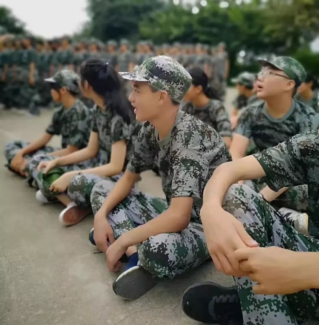 我的熱血我做主2019成都中學軍訓第一波沸騰而來