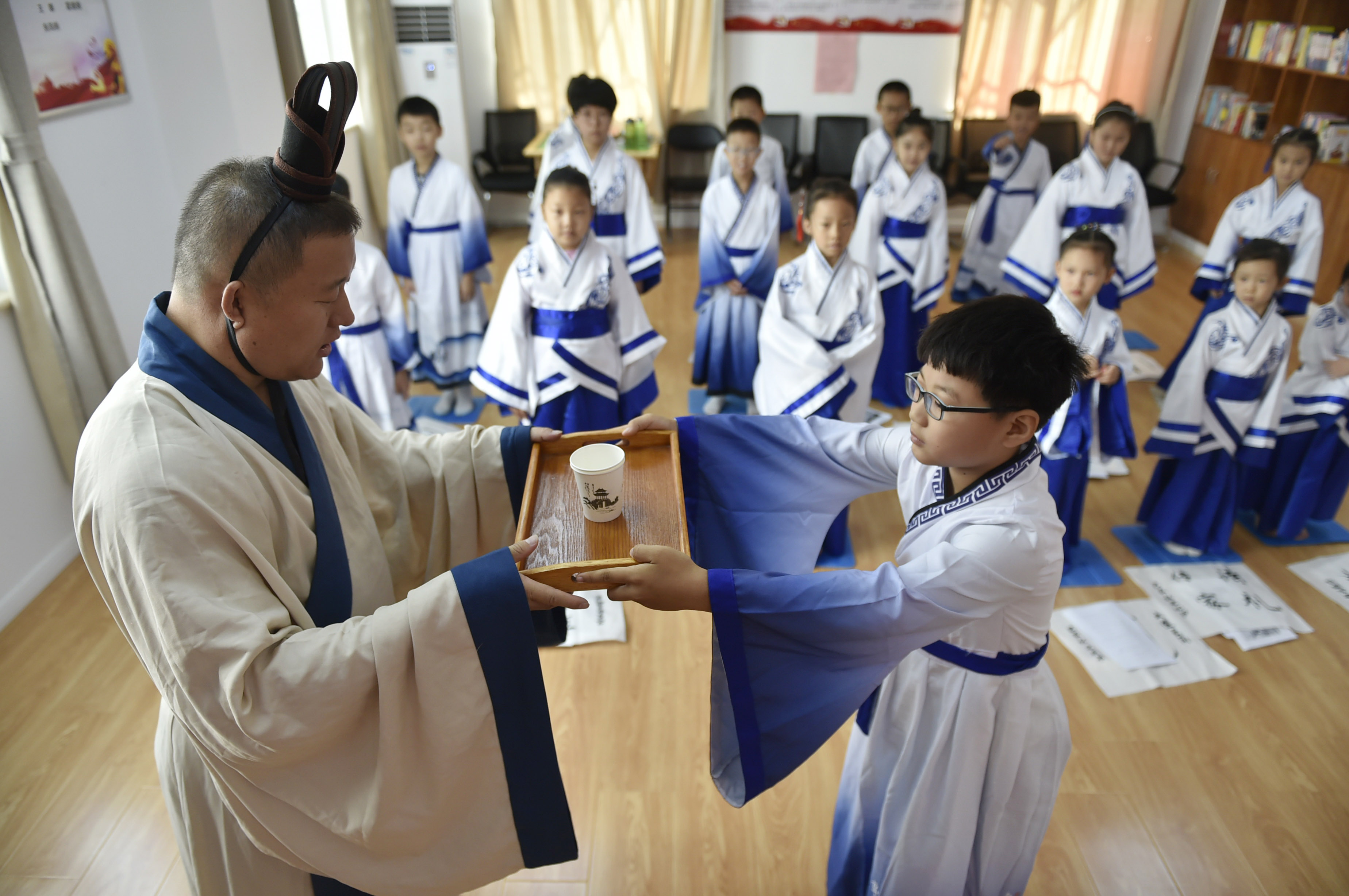 传统文化课堂假期公益开讲