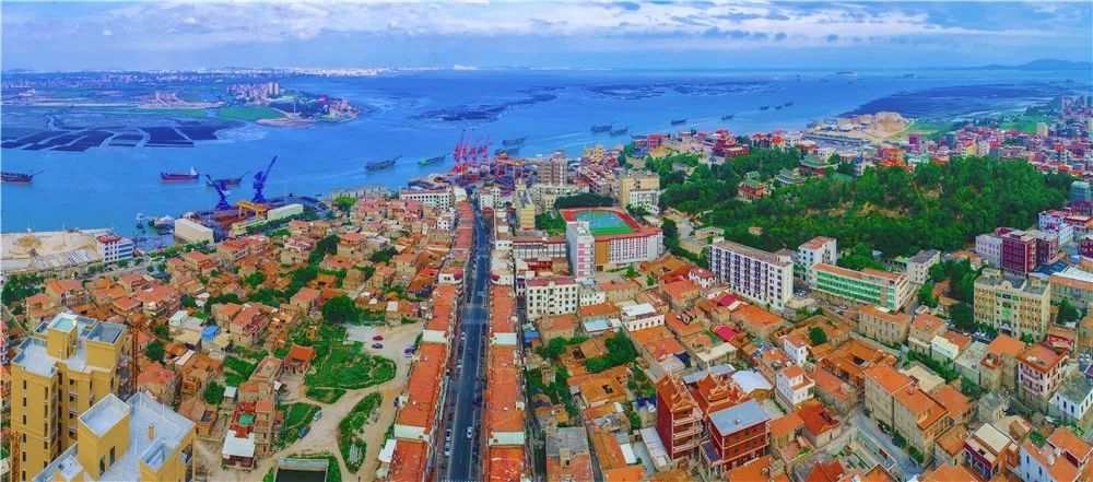 《石井镇区》吴志鹏摄主办中共南安市委宣传部中共南安市石井镇委员会