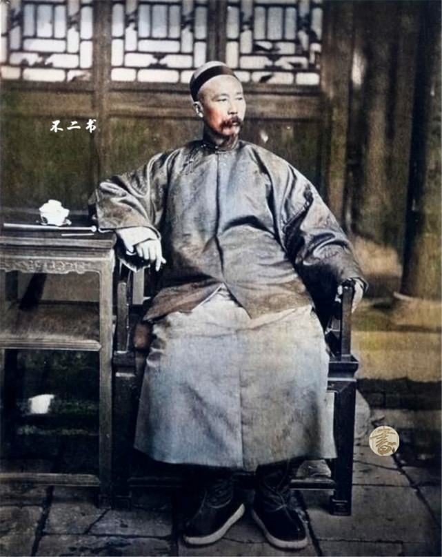清朝真实的大官是什么模样看看镜头下的李鸿章跟电影中很不同