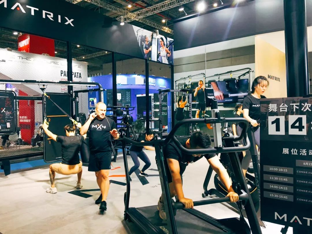 matrix展位的火爆人气也吸引了大会媒体的高度关注,matrix fitness