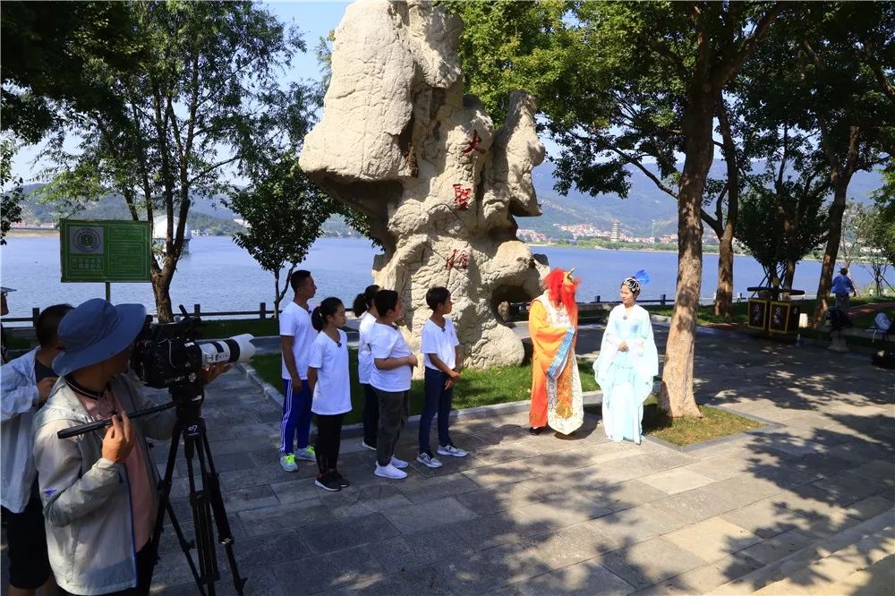 《非常游学团—寻找美猴王》节目组来花果山啦!