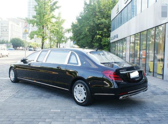 1500万元的奔驰迈巴赫s680防弹车长啥样?车长6.5米可座6人