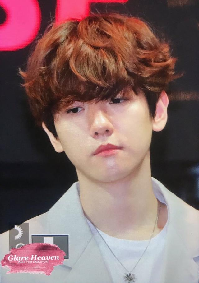 mamamoo的玟星也是韩团成员中有名的「菱角嘴」持有者唷xd一向给人