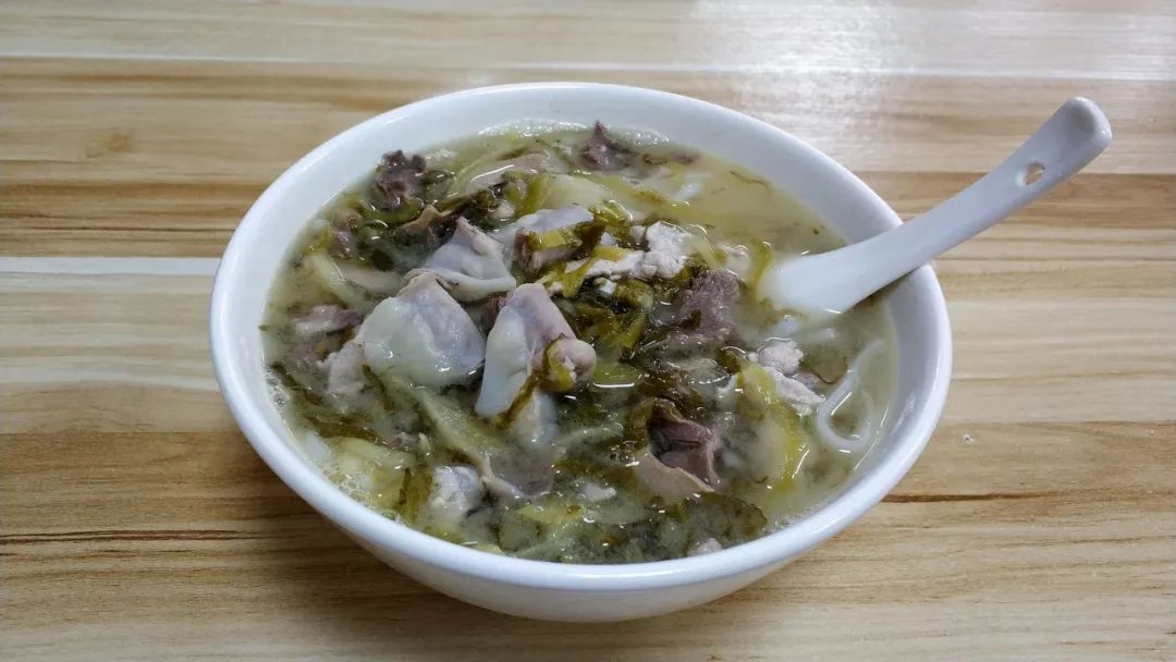 陆河的宵夜还有得做吗通通都去吃七宝一丁了