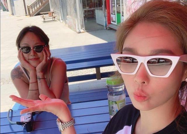 时隔14年重聚综艺李孝利再当队长笑谈与李真开撕往事