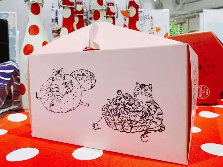 夏日终结这个手绘蛋糕盒不一般丨abccookingstudio