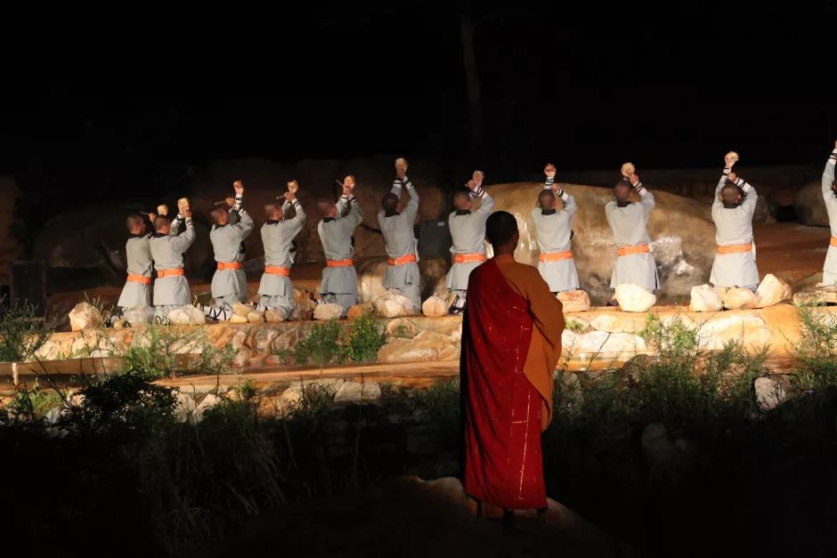 图片来源于网络《达摩面壁》《寒山僧踪》《大悲咒》震撼不失深意美轮