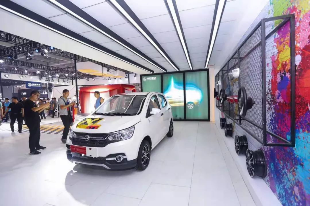 2019第14届中国济南新能源汽车展览会盛大开幕