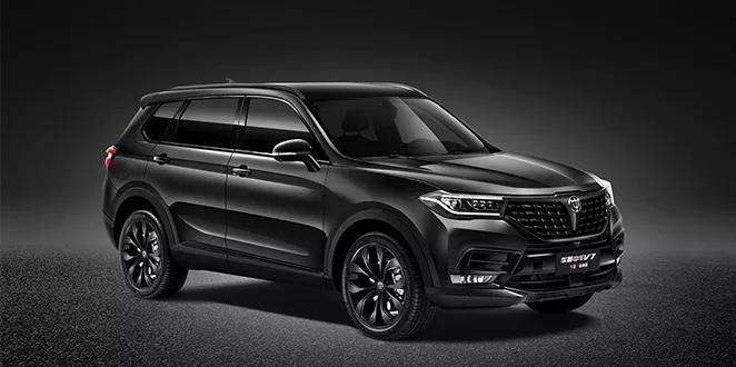 穿一身黑色西装的"暴徒",中华v7运动版来了_搜狐汽车_搜狐网