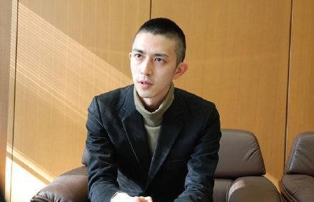 日本教授因太帅上热搜,帅过李现,网友:唯一顺眼的日本人_木村