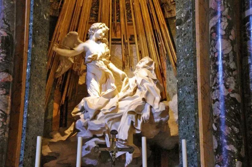 《圣特蕾莎的狂喜》(ecstasy of st teresa)