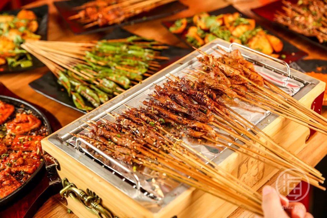 思聪排队吃过的把把烧说出来可能会被打