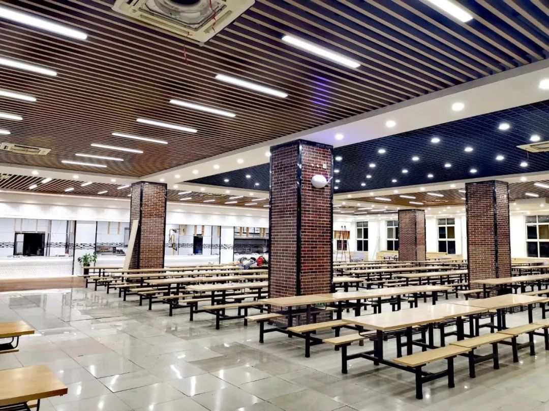 西安交通大学城市学院迎来2019级新同学