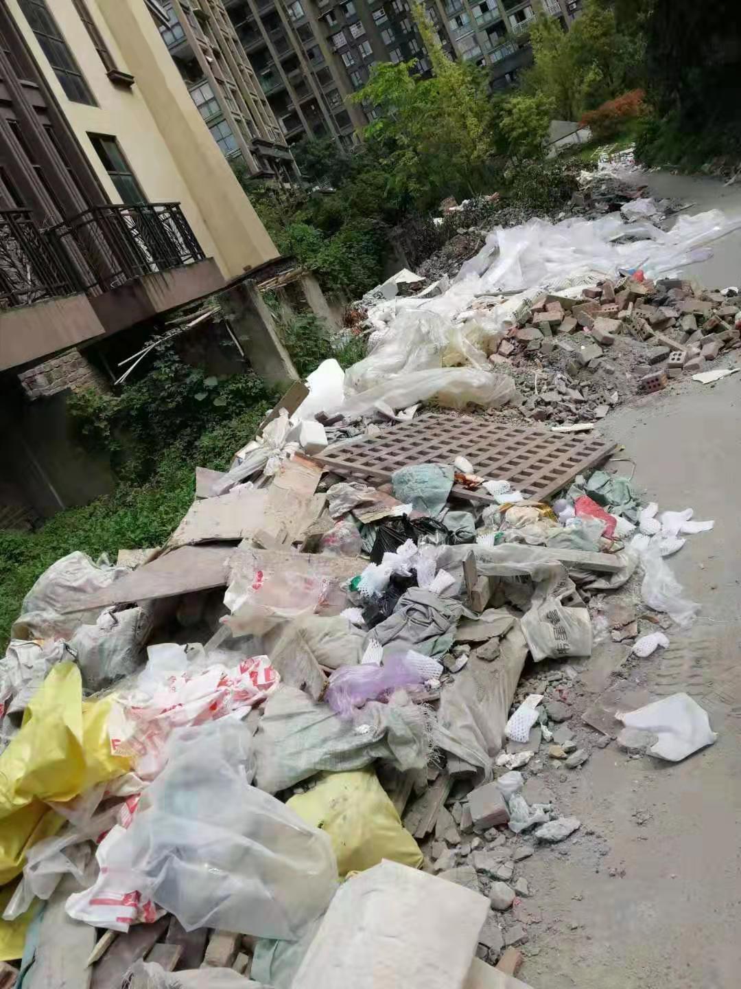 原创四川南充买的是高档小区如今享受的是垃圾如山谁之过