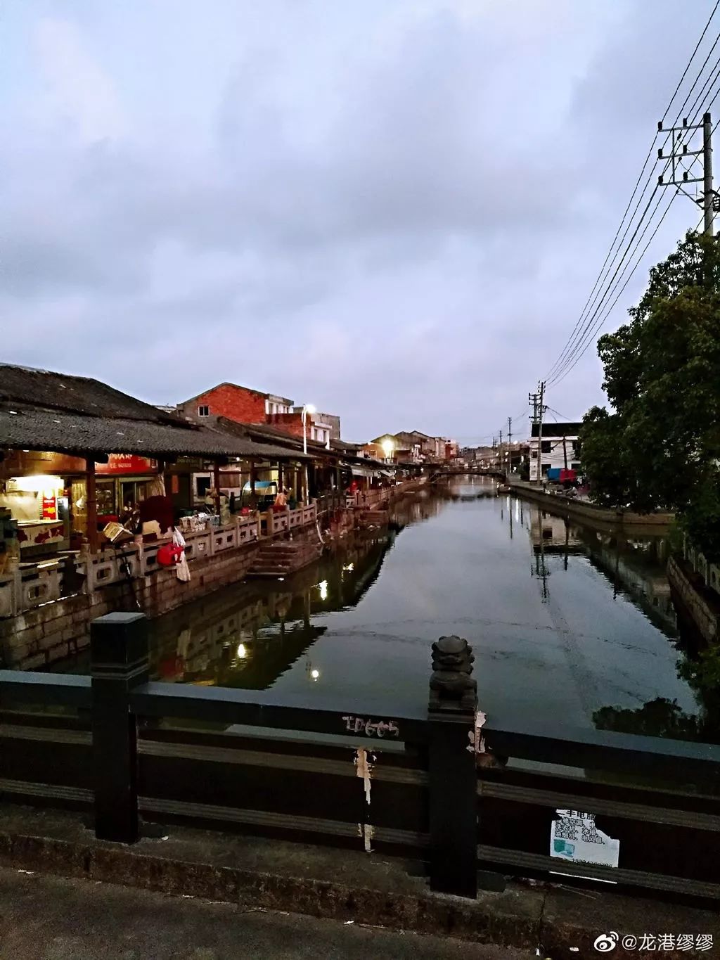 龙港象中白沙河竟然也拍出了江南水乡的风韵