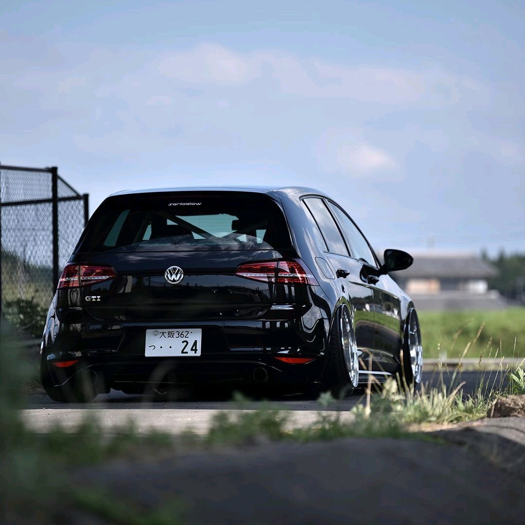 jdm风格高尔夫mk7gti极致姿态低调王者