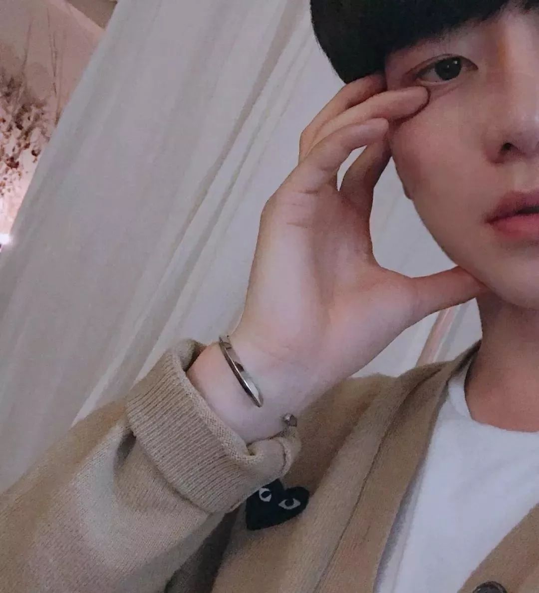 男生头像/直男的求生欲到底有多强?_男友