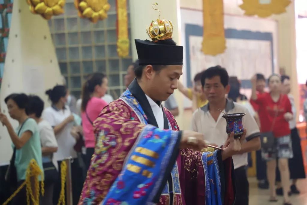 视频图集北京白云观主法新加坡三清宫超度大法会荡秽