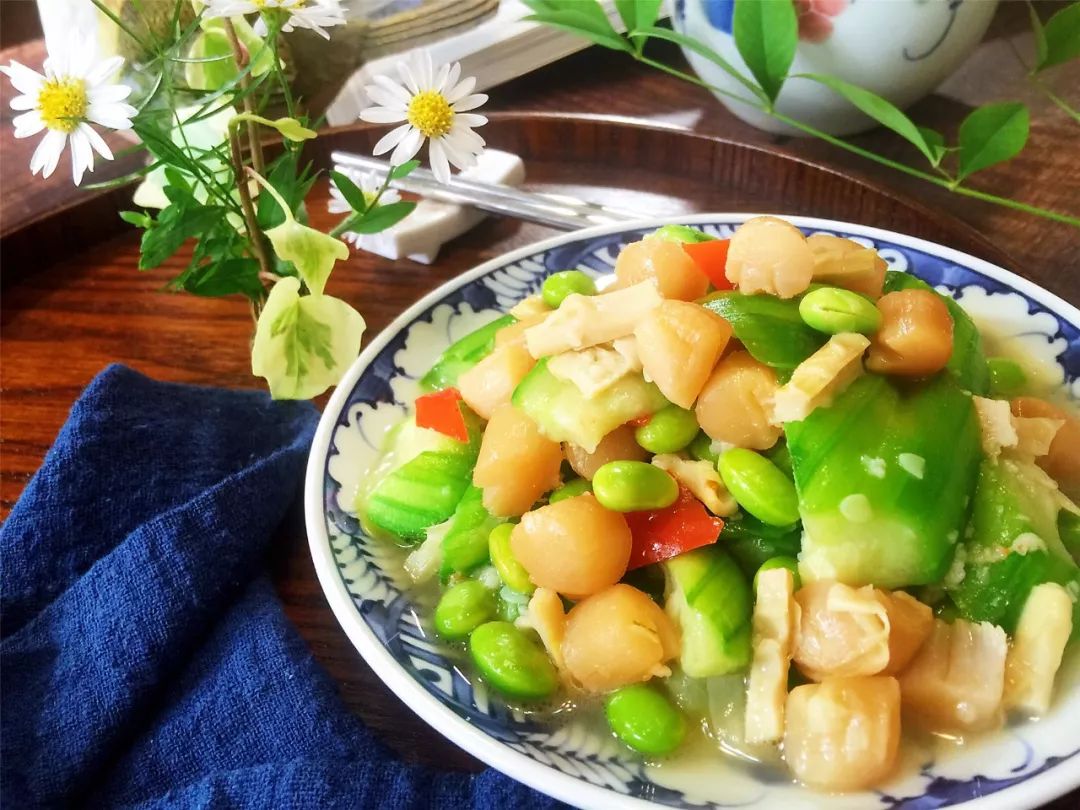 啧啧太鲜了这份丝瓜烧干贝绝对拯救你胃口