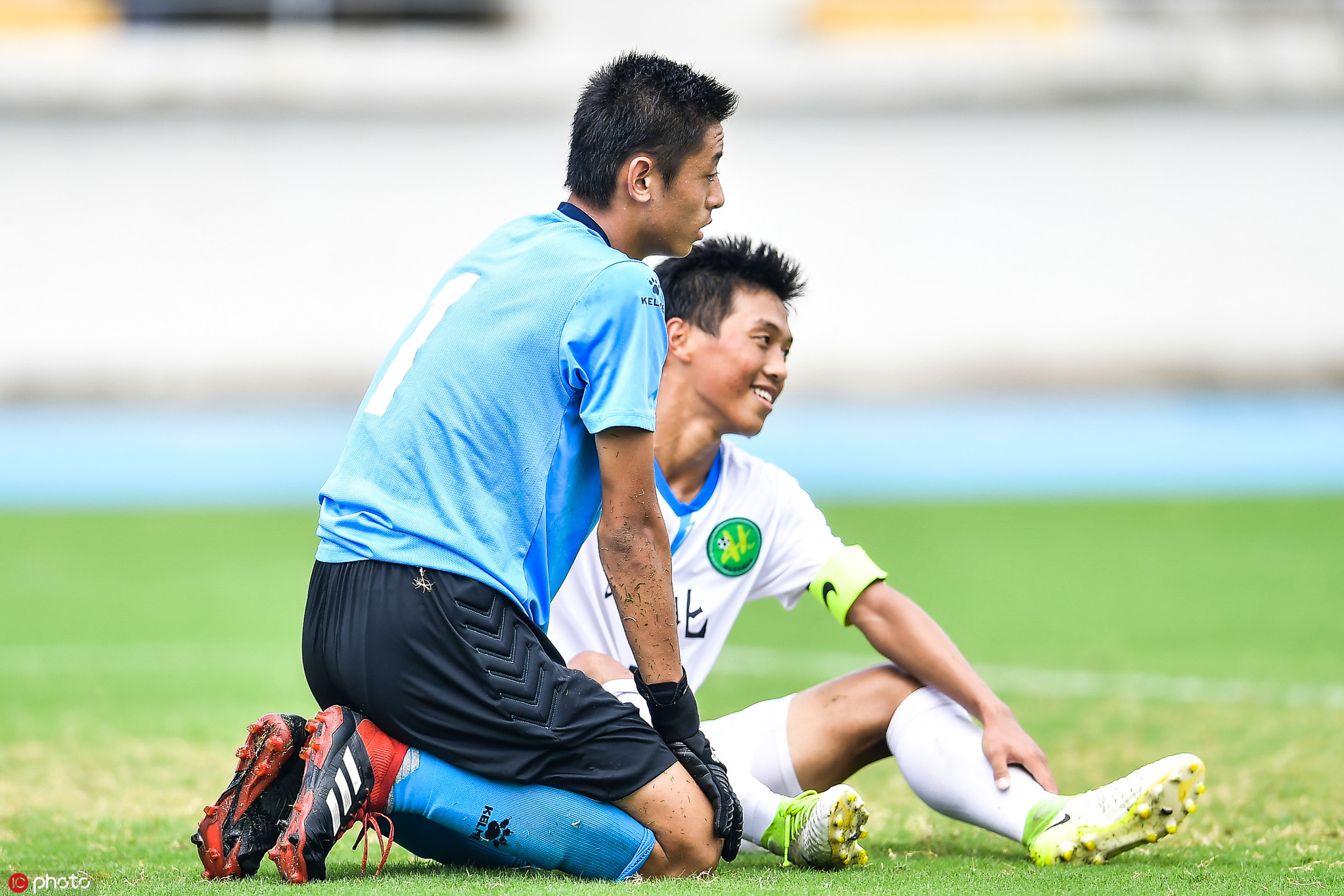 金山杯卫冕冠军4-0淘汰湖北足协u15,李铁看台观战