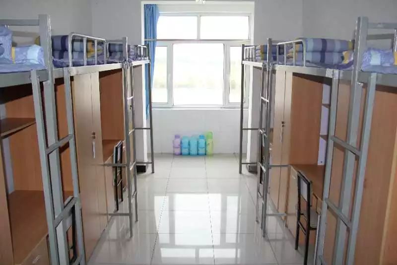 鄂尔多斯特招通知航空高铁单位在鄂尔多斯录取1423岁初高中生计划内