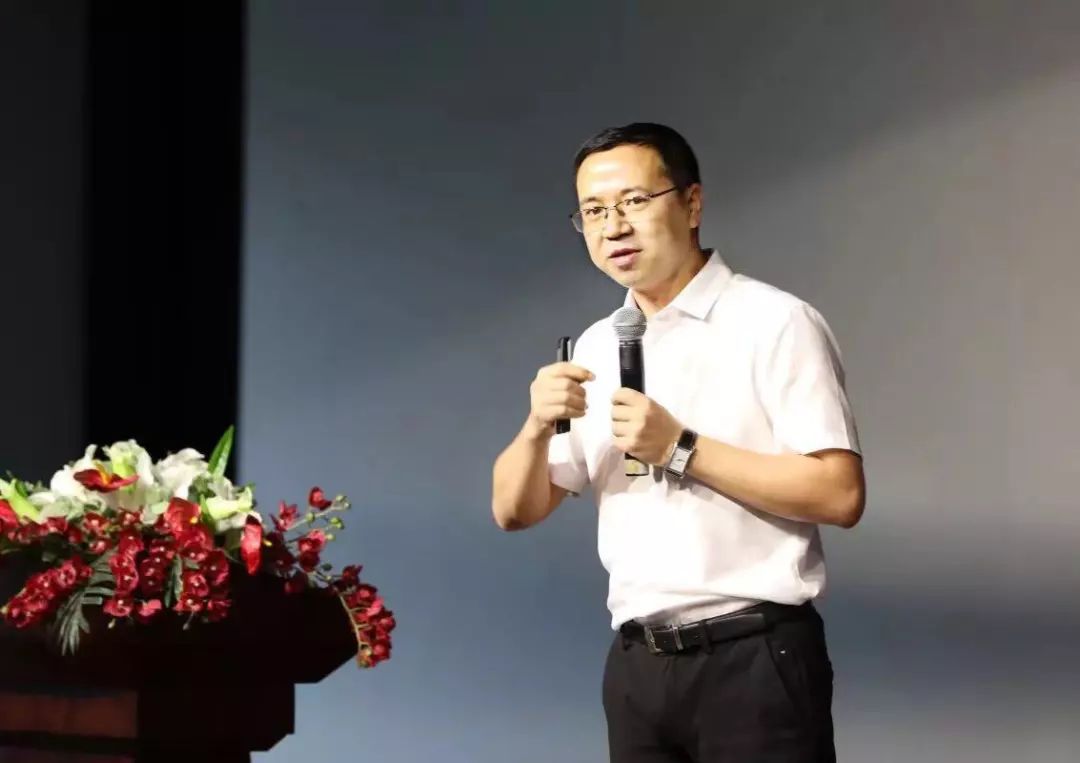 精英演讲流程解放管理者周兆成