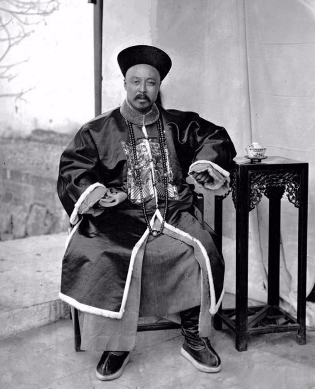 清朝知县升任地方官一般担任什么官职