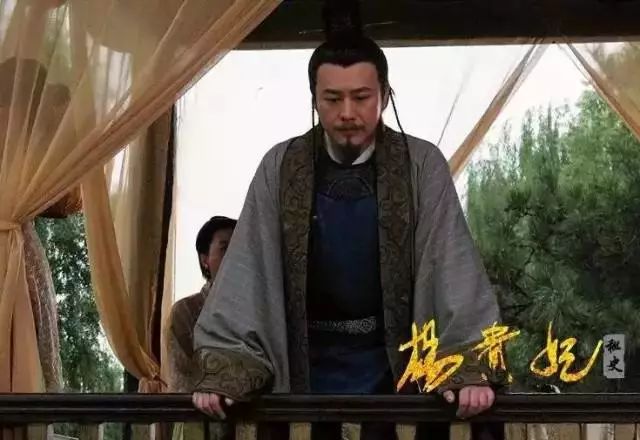 2009年,有一部电视剧叫《杨贵妃秘史》,张颂文演宰相杨国忠,黄秋生演