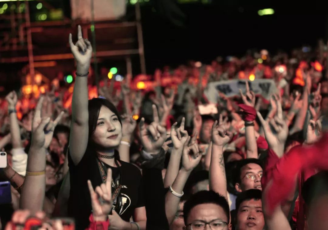 痛仰等8组乐队rock天泰山温泉小镇第五届天泰山音乐节闭幕幸福继续