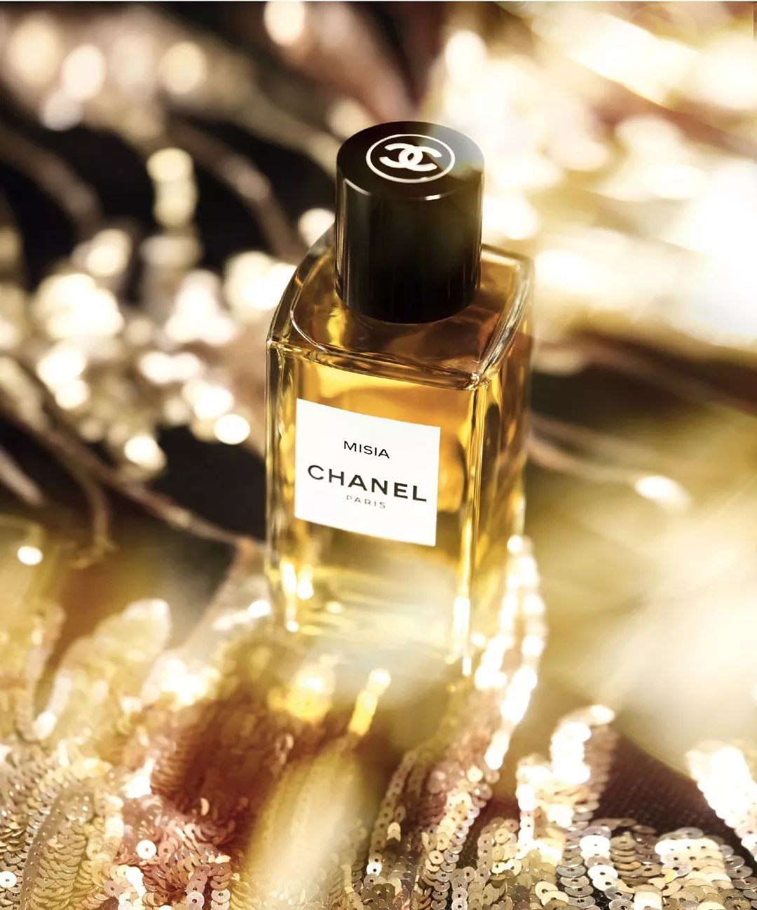 这一袭芬芳是香奈儿香水留下的味道