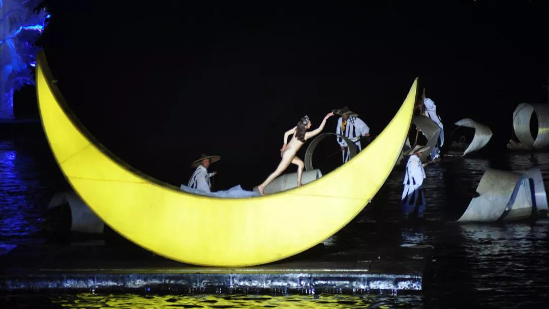 只有峨眉山评王潮歌的新戏剧物种试验抢鲜看