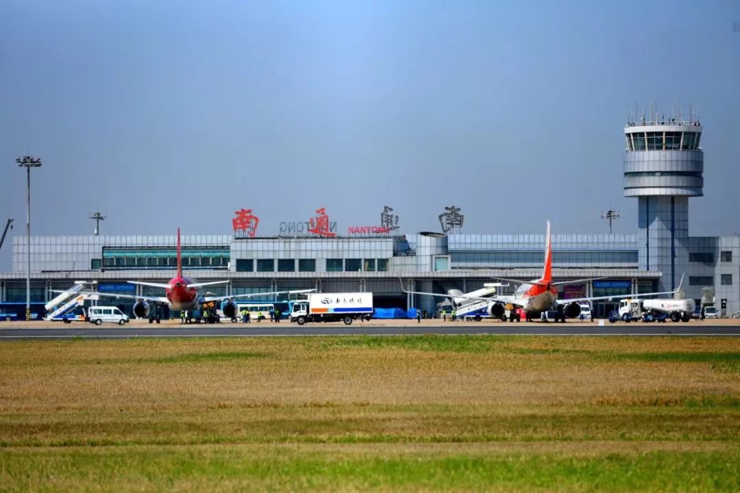 被刷屏啦南通机场用这种方式庆祝生日