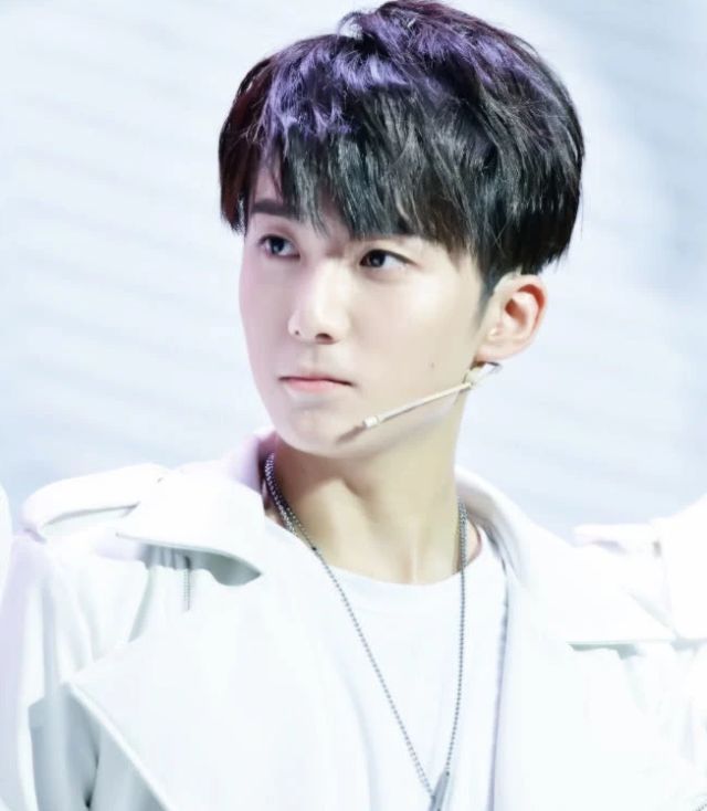 本色出演季杨杨郭子凡谈剧中表现谦虚打分65还需踏实成长